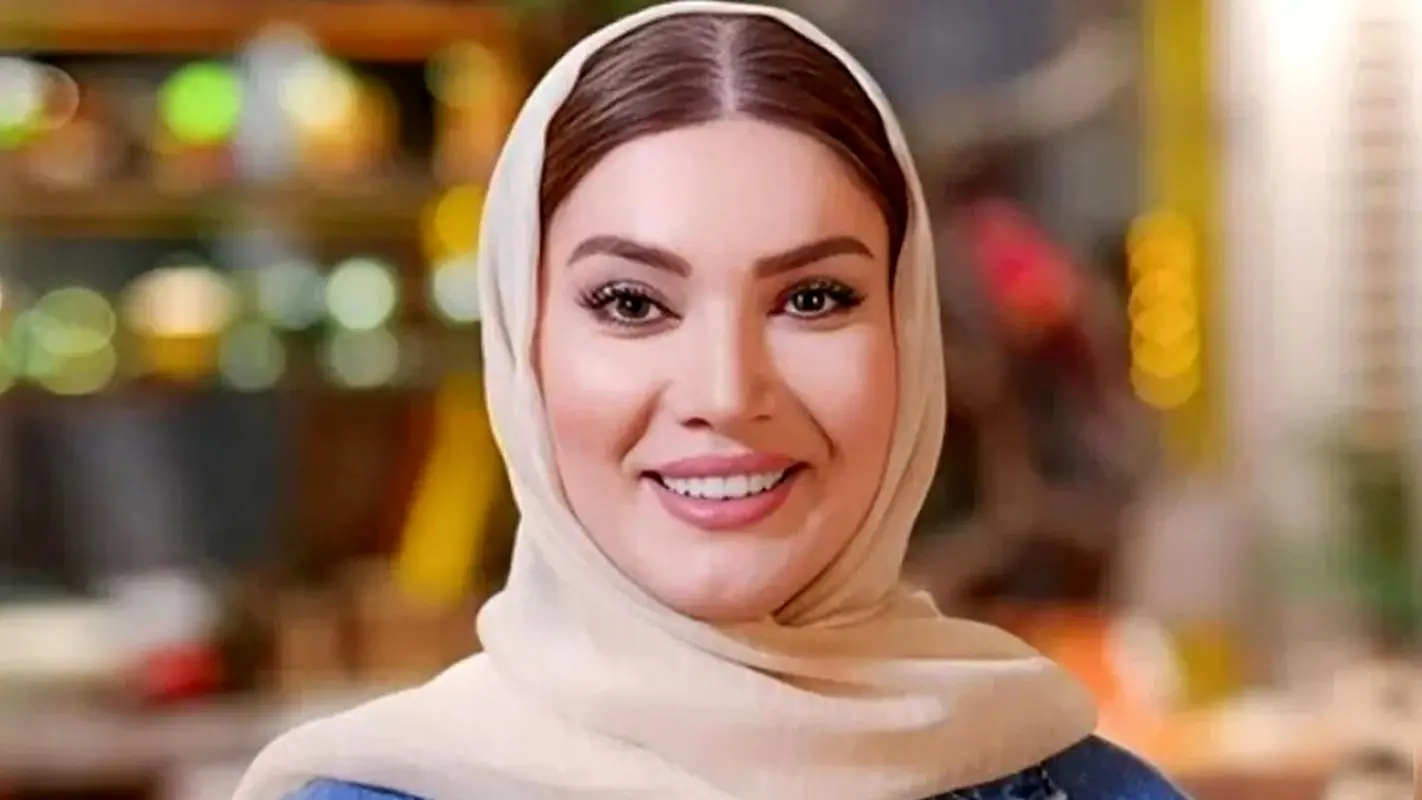 عکس لو رفته از همسر متین کامران تفتی در حال سیگار کشیدن!