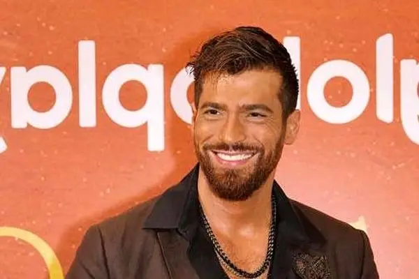 آشنایی با جان یامان؛ از بازیگری تا زندگی خصوصی با همسرش