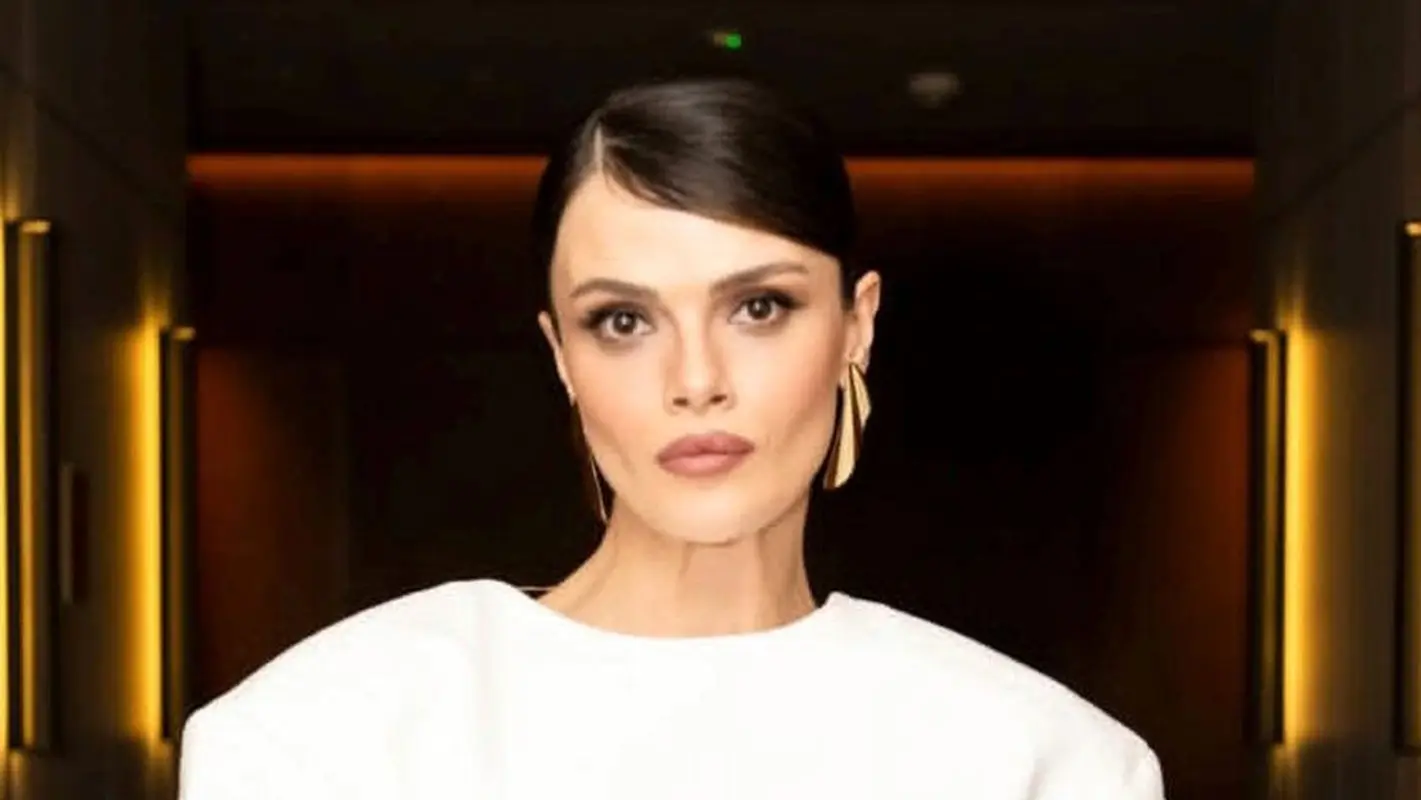 استایل های دلبرانه ستاره ترک تمامی ندارد (تصاویر)