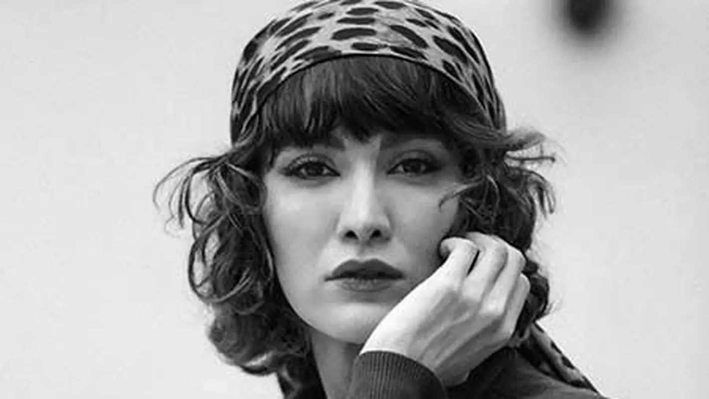 اولین عکس از همسر حوری سریال تاسیان / ریحانه رضی در آغوش مرد ریش دار 