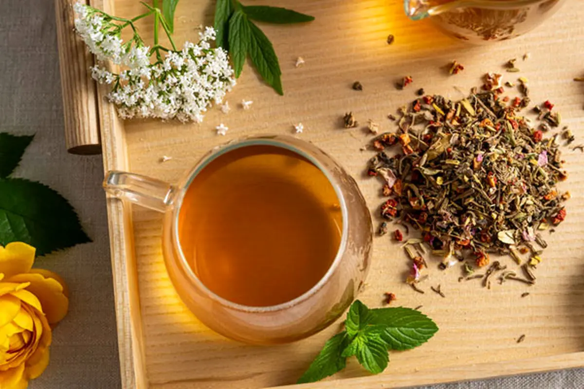 اگر اضطراب و سردرد دارید دمنوش سنبل الطیب بنوشید