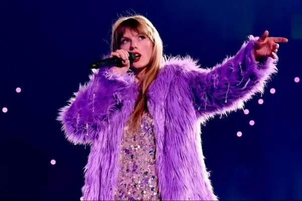 تیلور سوئیفت چگونه اشک کارکنانش را درآورد؟