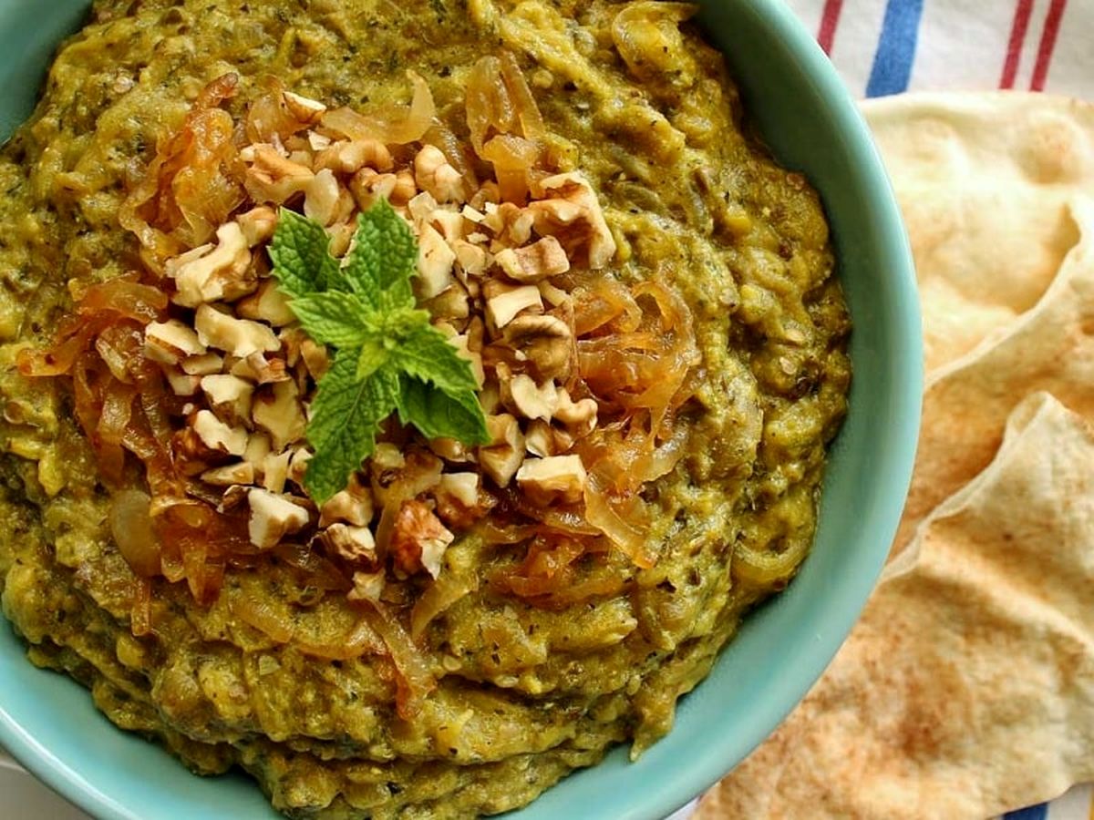 طرز تهیه کشک بادمجان رژیمی سالم و خوشمزه برای خانم هایی که رژیم دارند