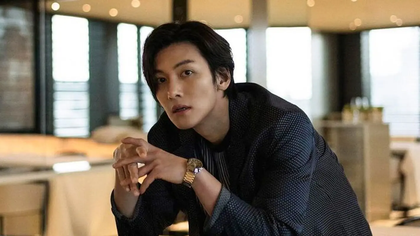 غوغای بازیگر محبوب با استایل جدید (عکس)