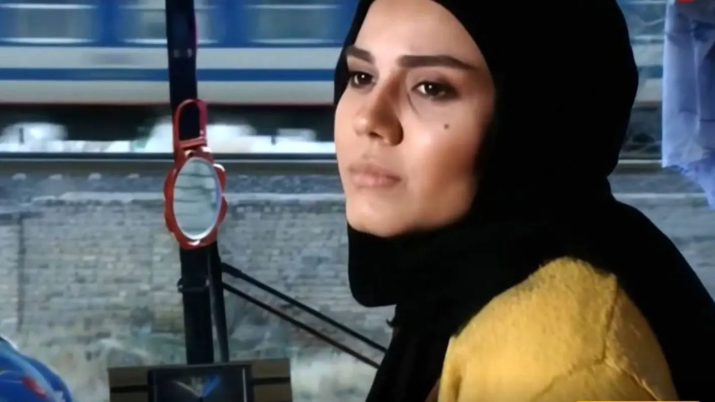 مهمانی رنگارنگ و خوشمزه نرگس محمدی با منوی ویژه قرمه سبزی و سالاد شیرازی برای لیندا کیانی و آزاده زارعی!