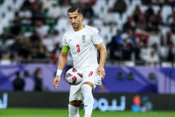 تصویری از دختر دلبر و زیبای احسان حاج صفی / نام این دختر موطلایی چیست؟