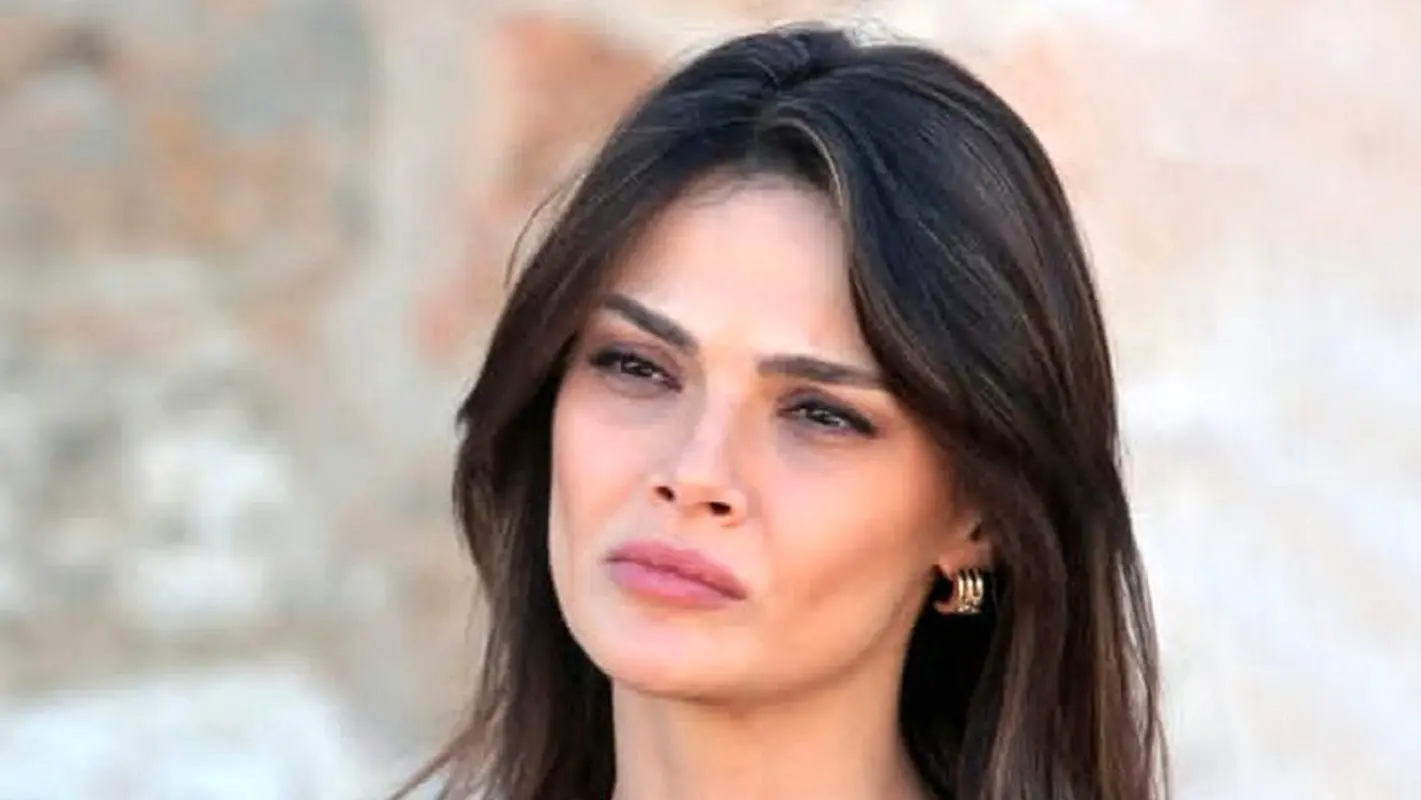 بازیگر سریال محبوبتان را با لباس هندی ببینید! (تصاویر)