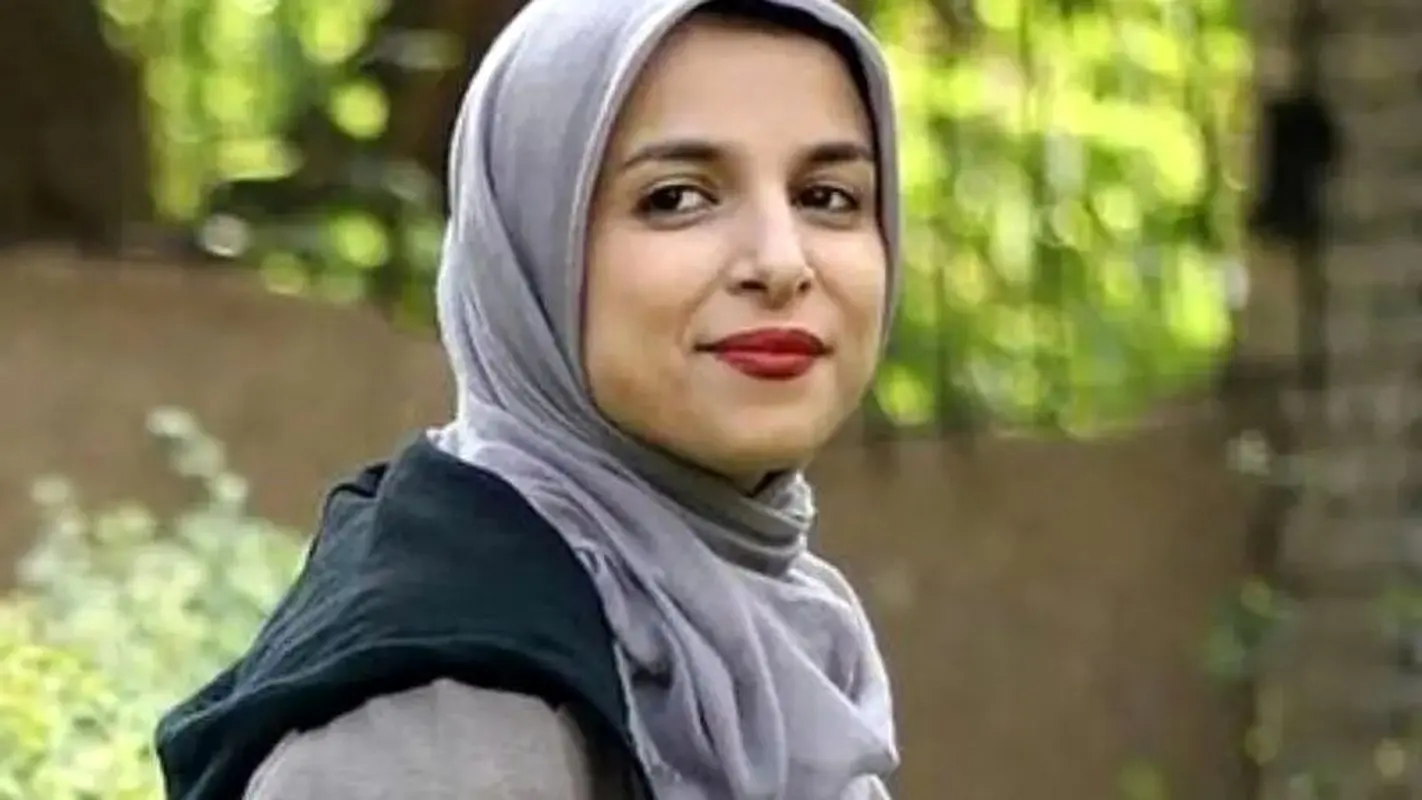 رازهای پنهان زینب موسوی؛ چطور از توهین به ابزار عوام‌فریبی رسید ؟