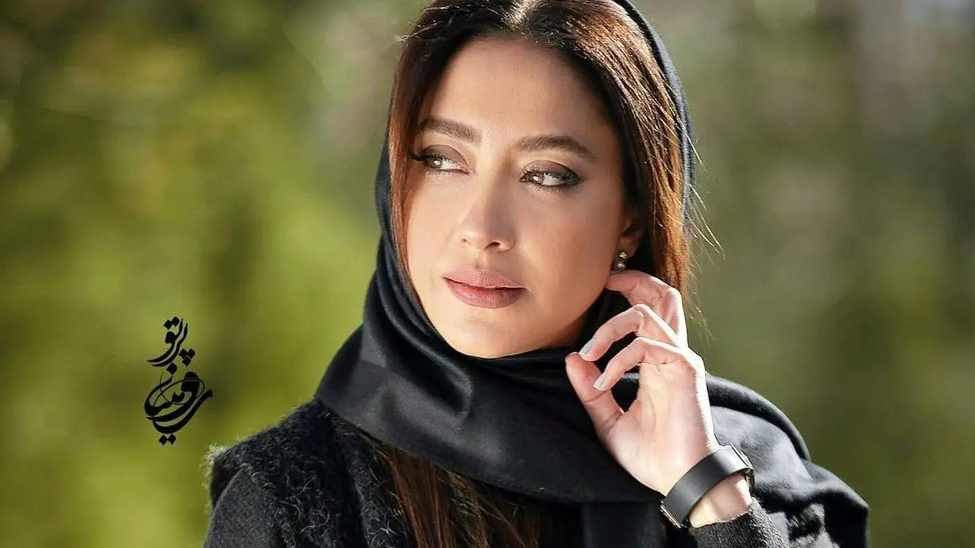 استایل جذاب مونوکروم کیان افشار در اکران گربه سیاه + عکس