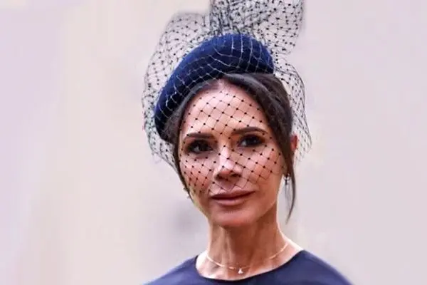 ویژگی های جالب استایل جدید ویکتوریا بکام را ببینید (تصاویر)