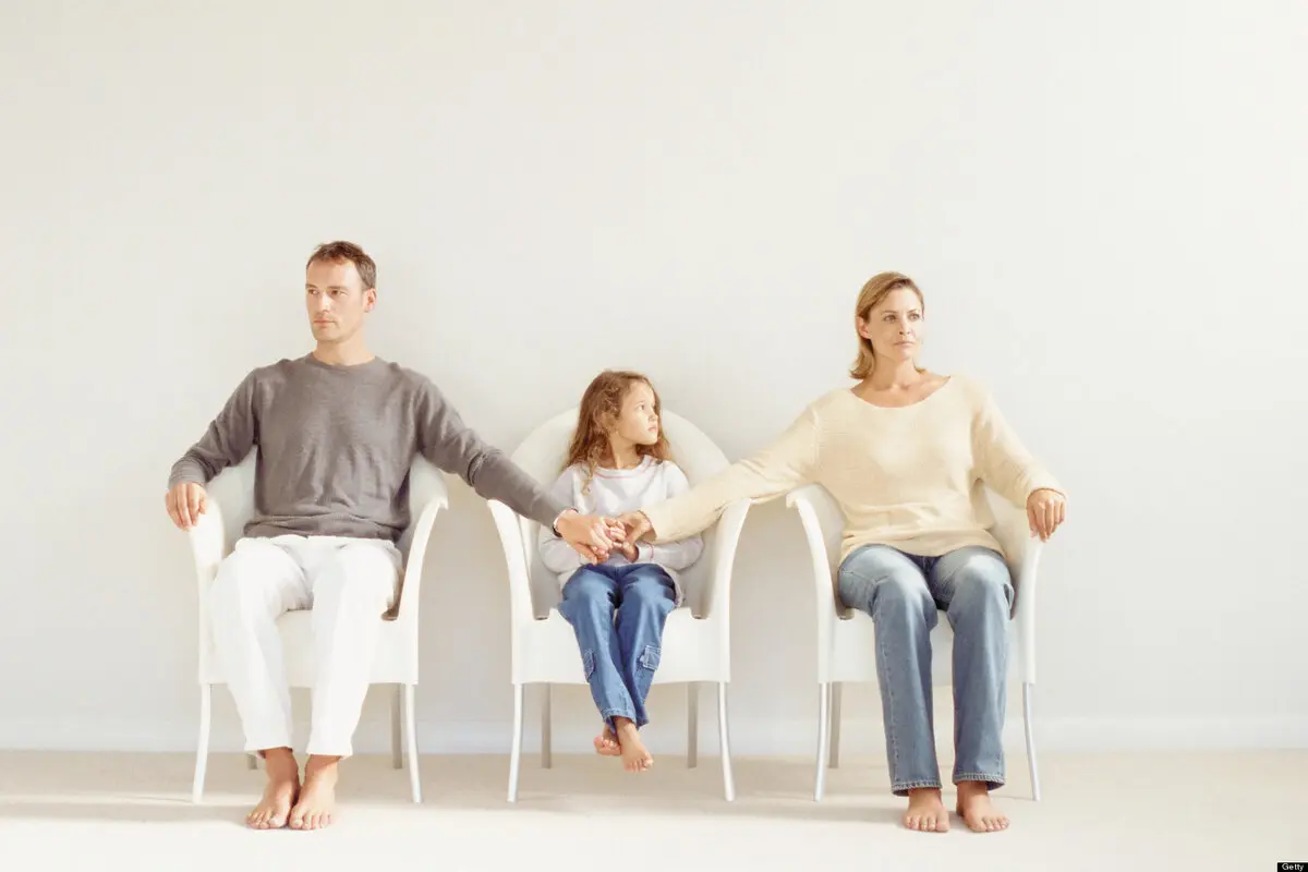 تا چه سنی باید از کودکان مراقبت کنیم؟