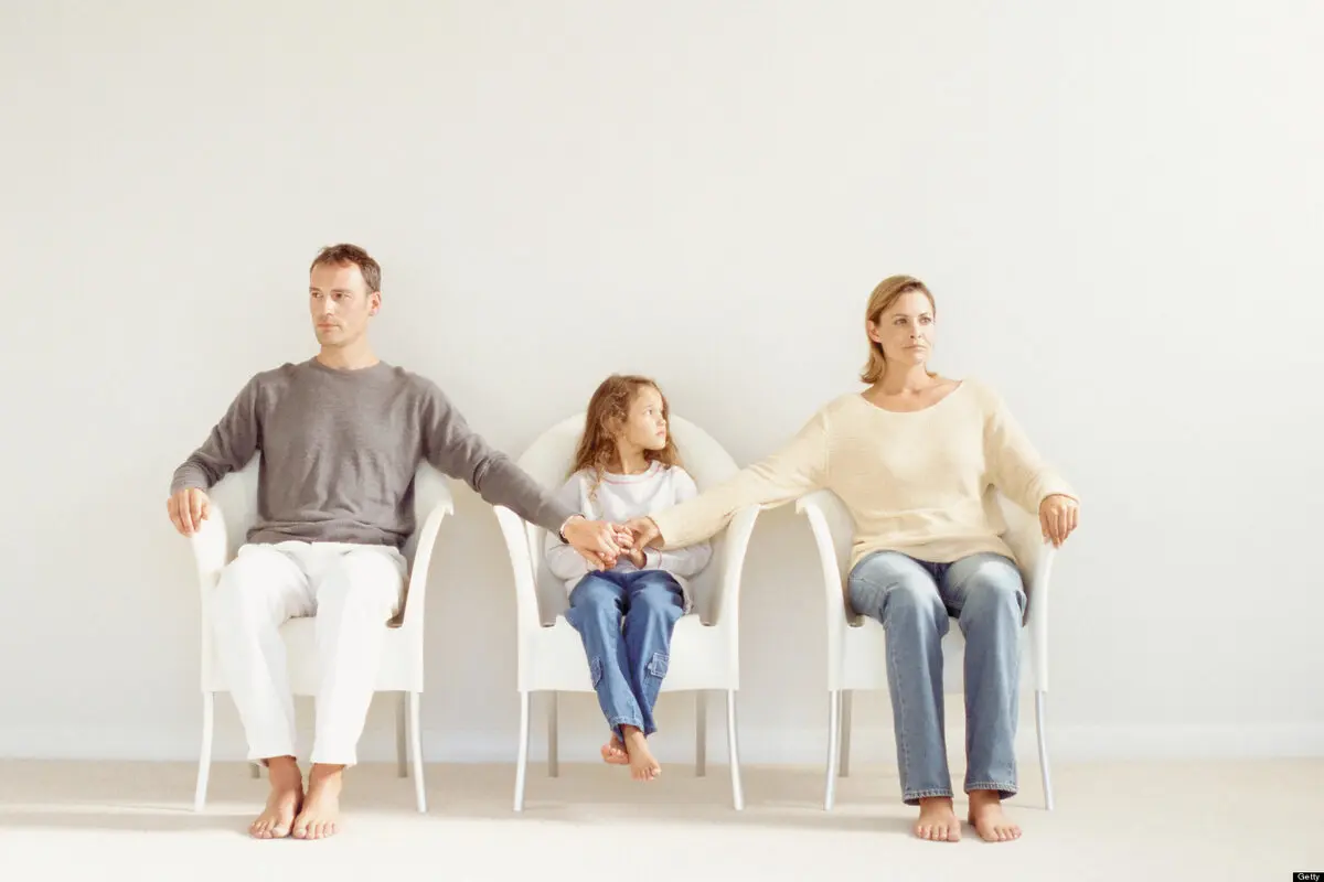 تا چه سنی باید از کودکان مراقبت کنیم؟