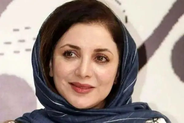 نگاهی به ۵ عکس خاص رویا میرعلمی با استایل لاکچری و رسمی اش