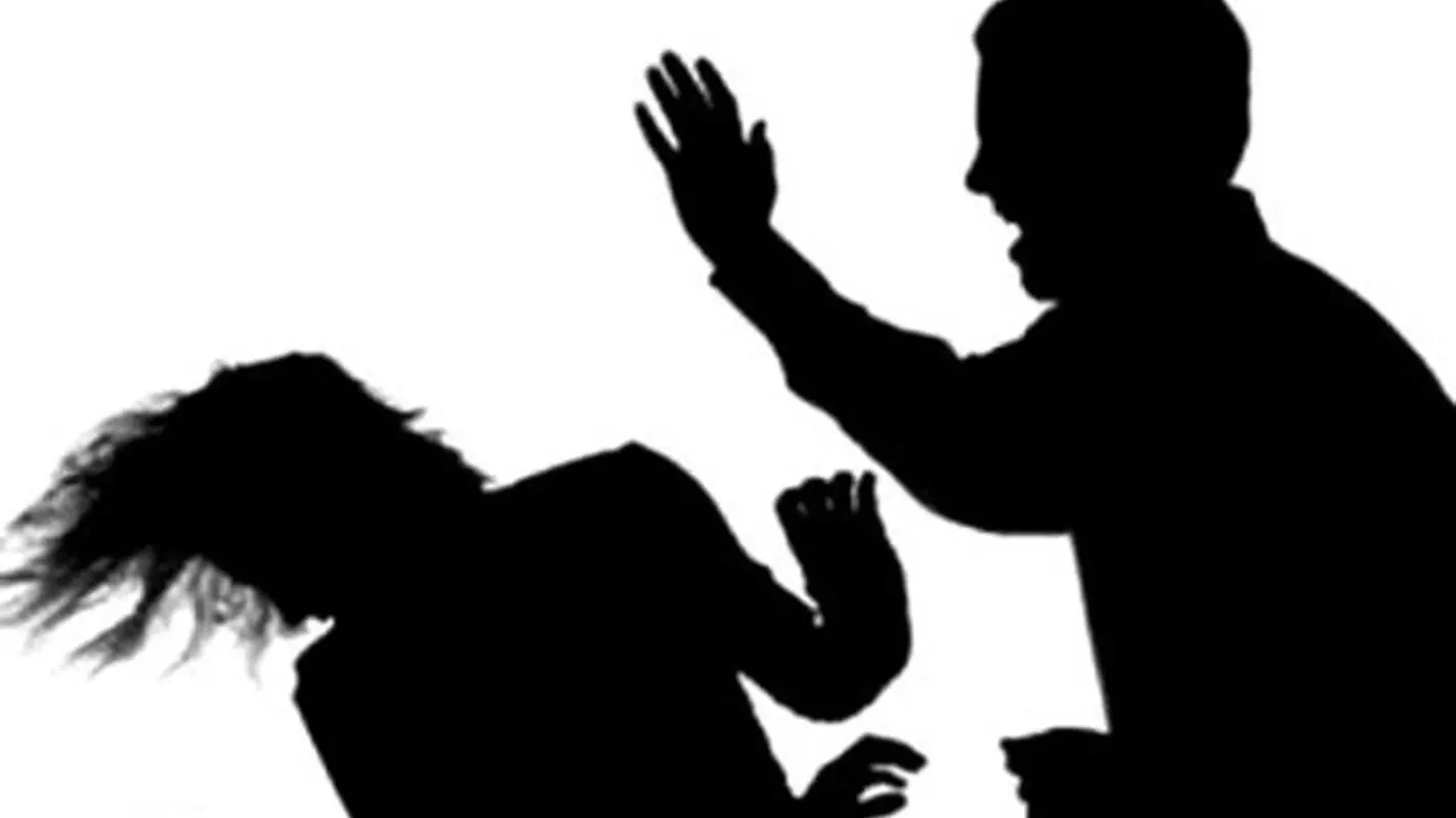 روایت بدرفتاری یک ورزشکار مطرح با همسرش / پهلوان همسر و فرزندش را کتک می زد!