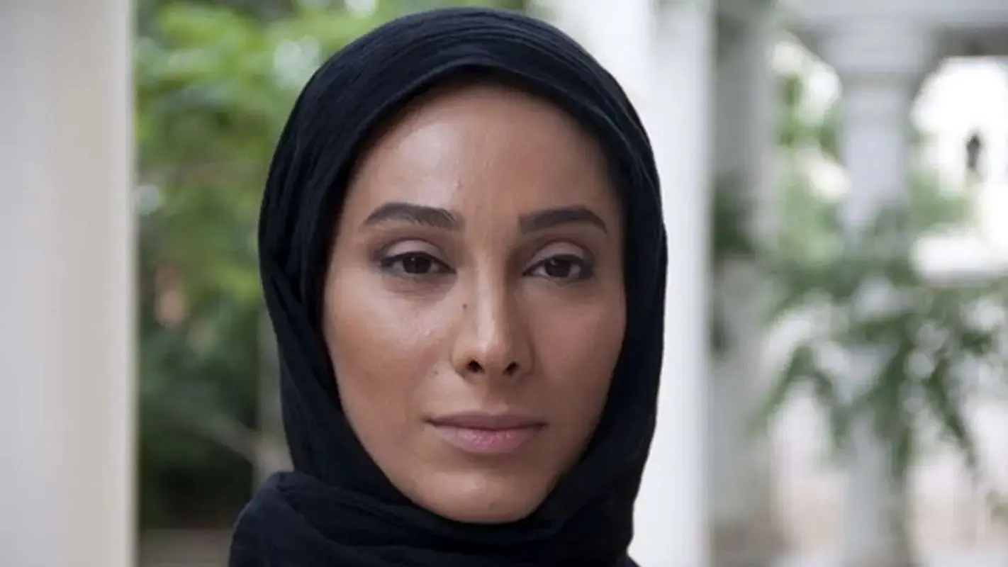 عکسی تلخ از پدر سحر زکریا/ خانم بازیگر تا ابد سیاه پوش پدر و مادرش شد