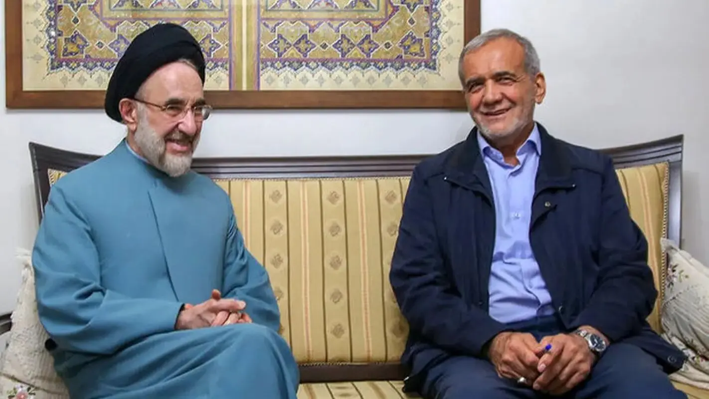 خانه لاکچری و ساده سید محمد خاتمی، رئیس‌جمهور سابق؛ مبلمان شیک و تابلوهای خاص