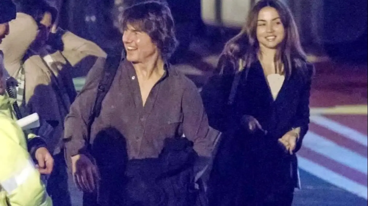 آنا د آرماس چرا با تام کروز کات کرد؟