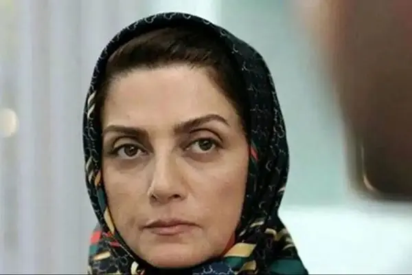 رویا جاویدنیا مرزهای مُد را جا به جا کرد / 60 سالشه اما انگار 20 سالست !