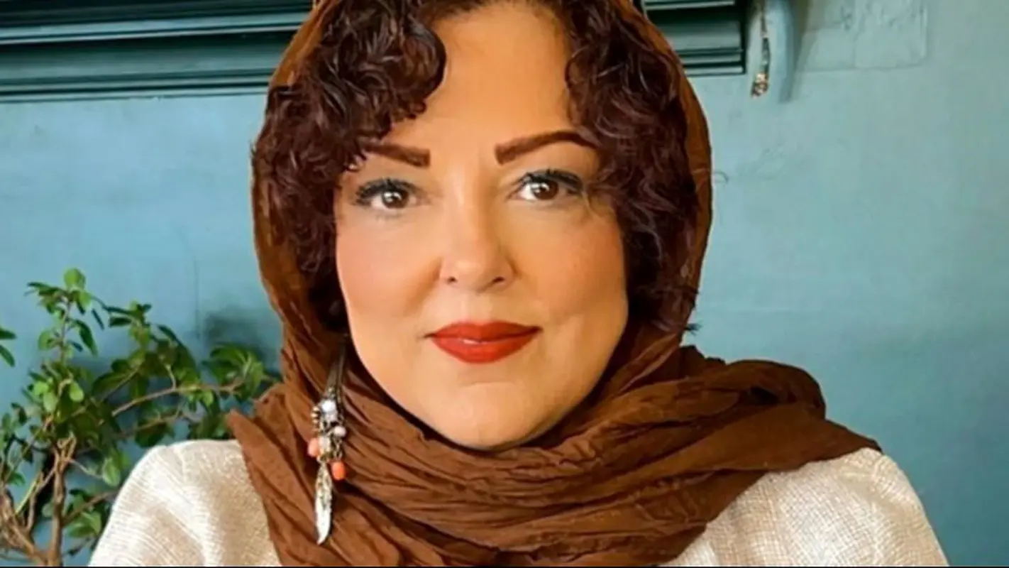 عکسی از پرستو گلستانی در 16 سالگی/ چقدر الان پیر و شکسته شده !