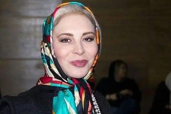 عکس قدیمی از کتایون ریاحی و افسانه بایگان در سال 78 / ببینید چه داف هایی بودند !