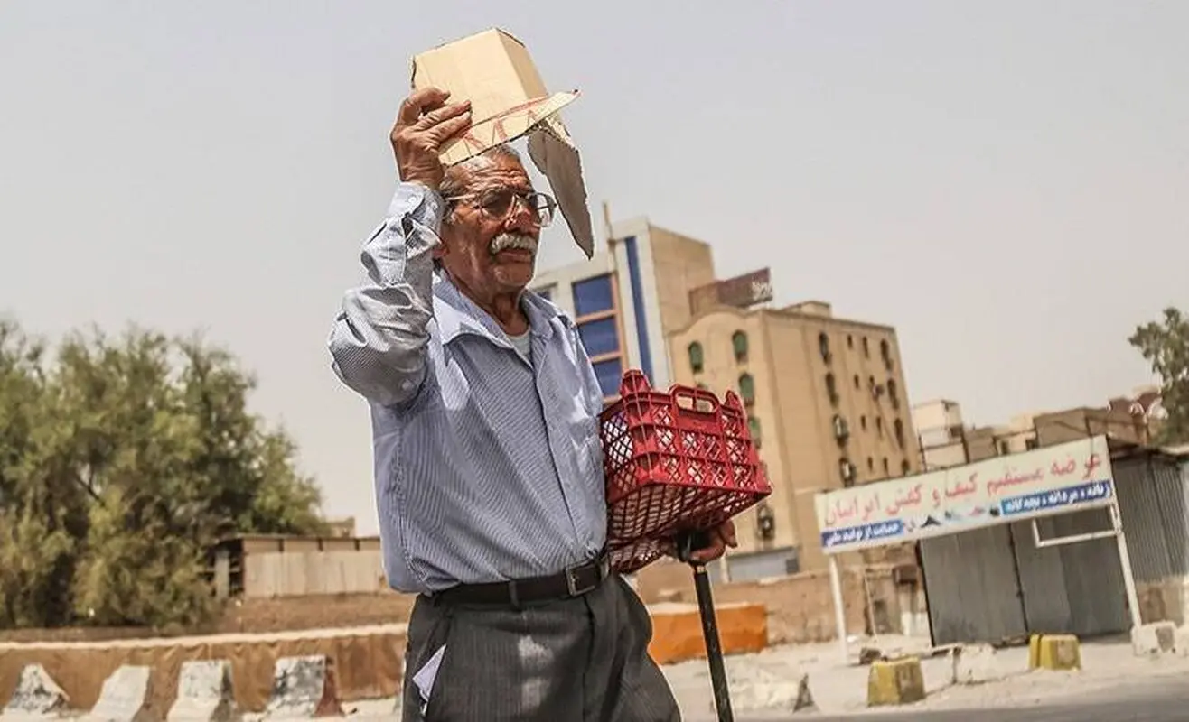 گرما و بی‌آبی با بدن سالمندان چه می‌کند؟