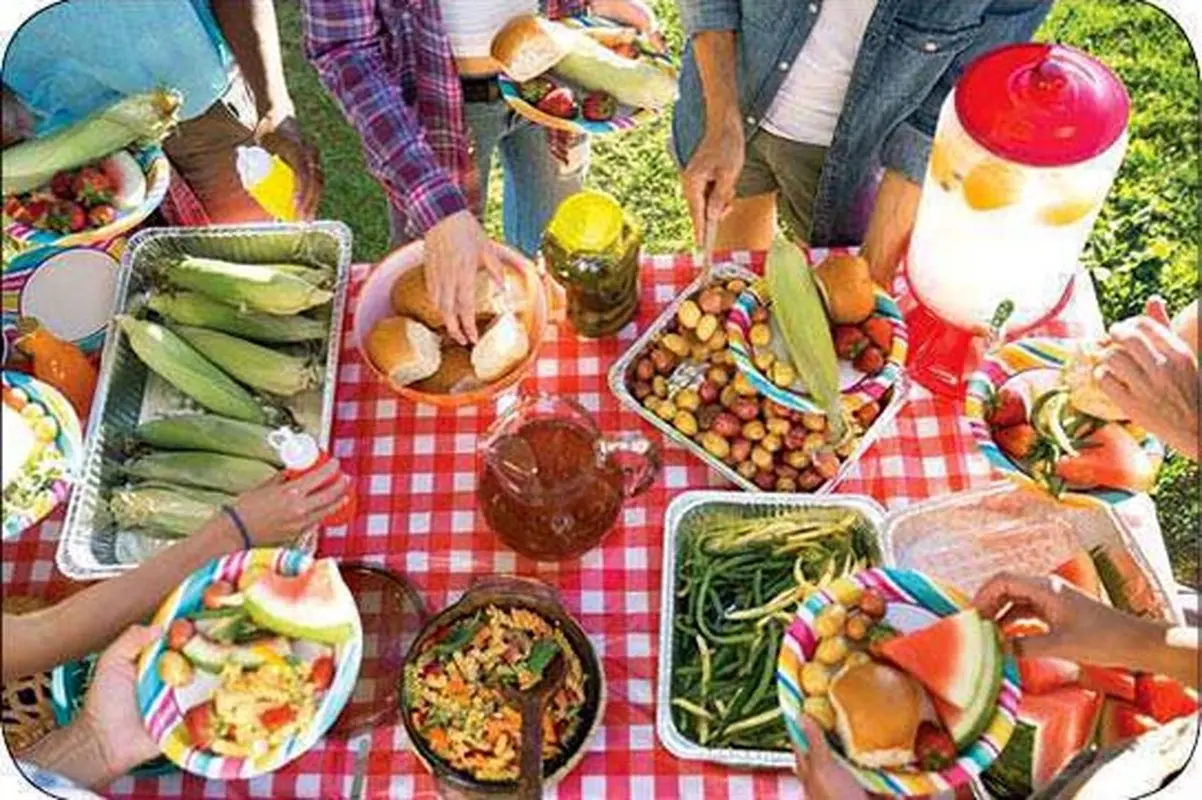 با این ۵ ایده دورهمی‌های شاد و کم‌هزینه داشته باشید