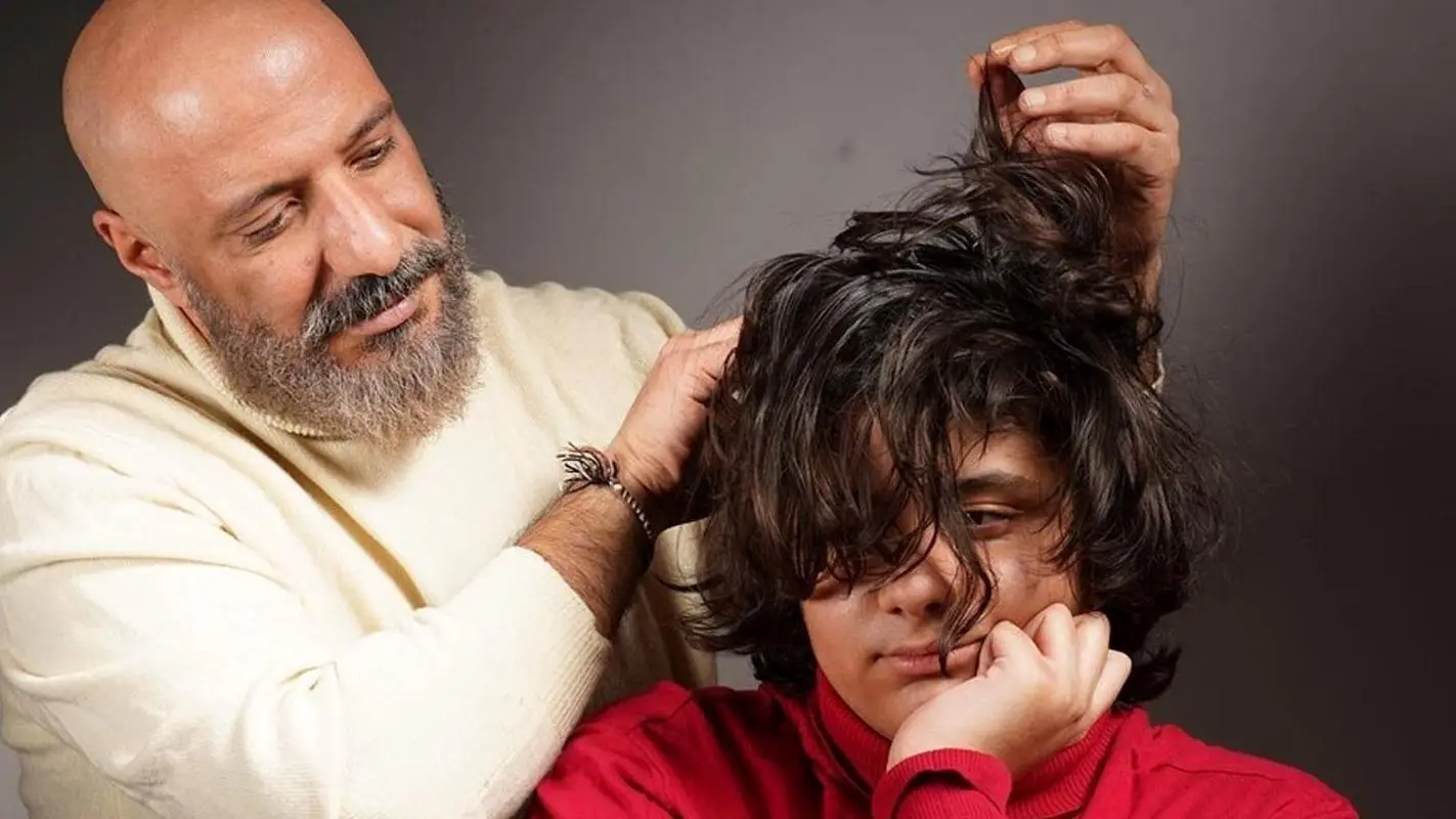 عکس باورنکردنی از پسر امیر جعفری / قد بلند و خوش هیکل در کنار پدرش ! 