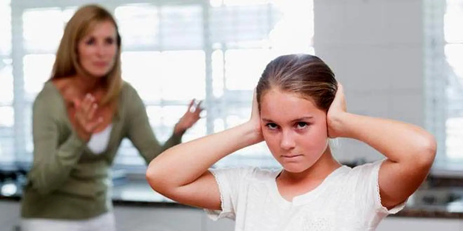 چرا بچهها بعد از بزرگتر شدن حرفشنوی ندارند؟