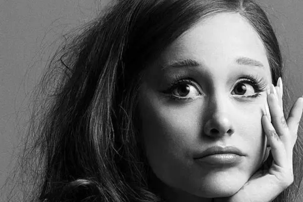 فتوشوت های جذاب و دیدنی آریانا گرانده برای مجله Interview (تصاویر)