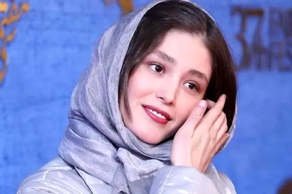 استایل جنجالی و چهره برافروخته فرشته حسینی در پشت صحنه!