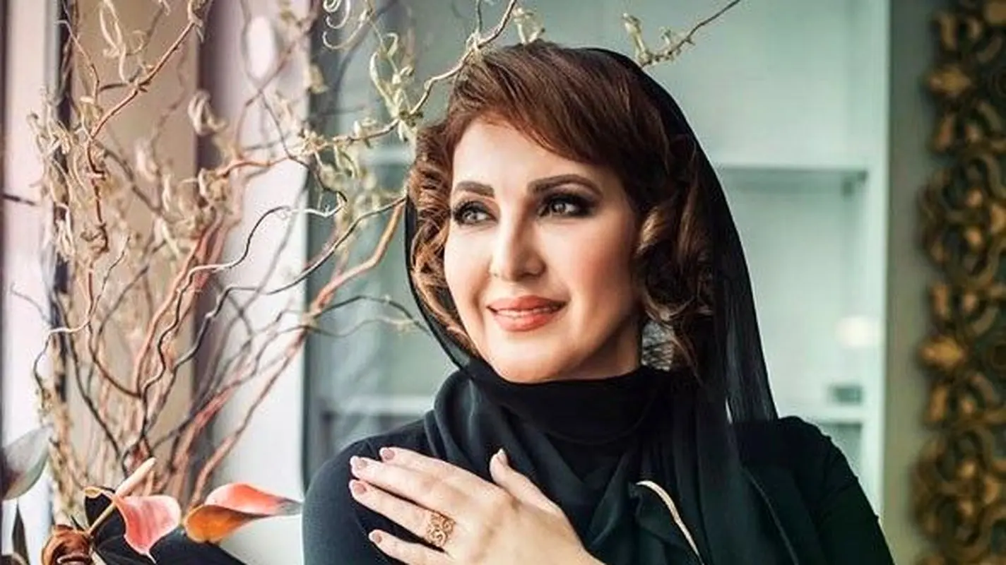 عکس زیرخاکی از فاطمه گودرزی با بچه ای در آغوش/ من با فرزندانم رفیقم !