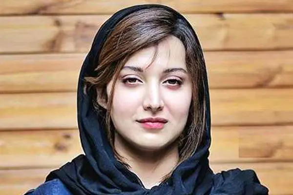 اتفاق شوکه کننده زندگی روشنک گرامی / خانم بازیگر اشک همه را درآورد