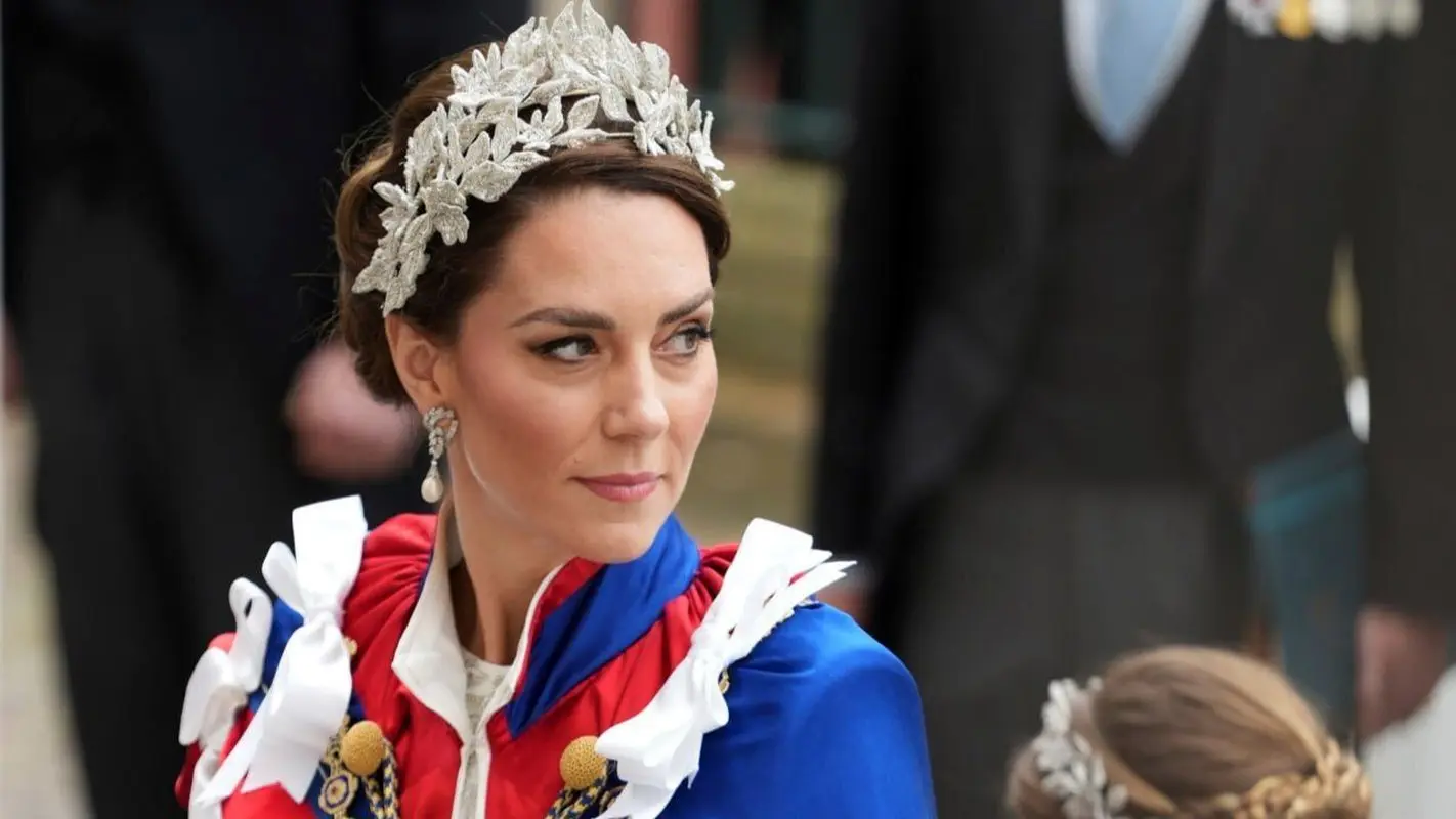 فاخرترین پالتوی کیت میدلتون را ببینید (عکس)