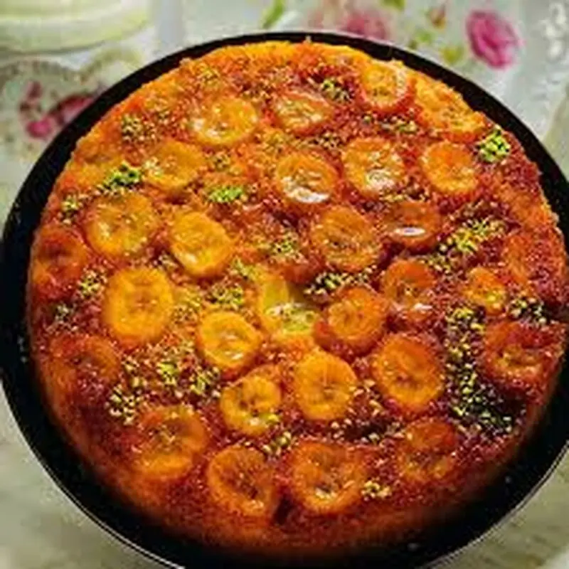 آموزش تهیه کیک موز برگردان در خانه