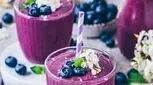 طرز تهیه اسموتی توت سیاه، نوشیدنی خنک و خوشمزه!