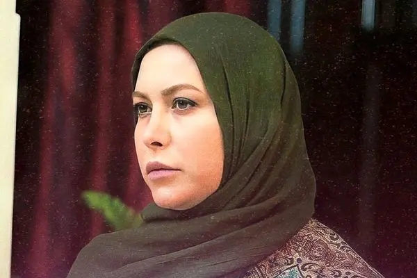 ساعت میلیون دلاری "اُدمار پیگه" روی مچ فریبا نادری!