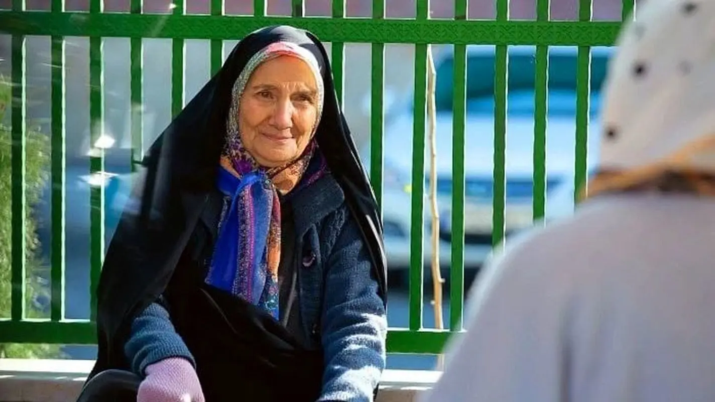 نوه بانمک خانم بازیگر نون خ را ببینید + عکس خانه لاکچری مه‌لقا