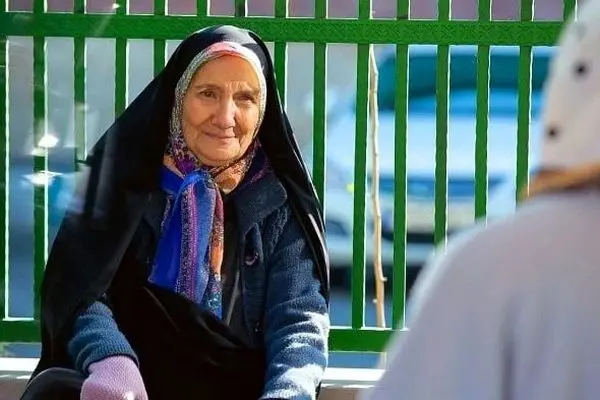 نوه بانمک خانم بازیگر نون خ را ببینید + عکس خانه لاکچری مه‌لقا