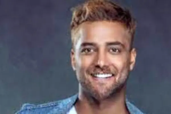 زندگی باورنکردنی امیر مقاره؛ از ازدواج‌های پرفراز و نشیب پدر و مادرش تا آرزوی گاوداری