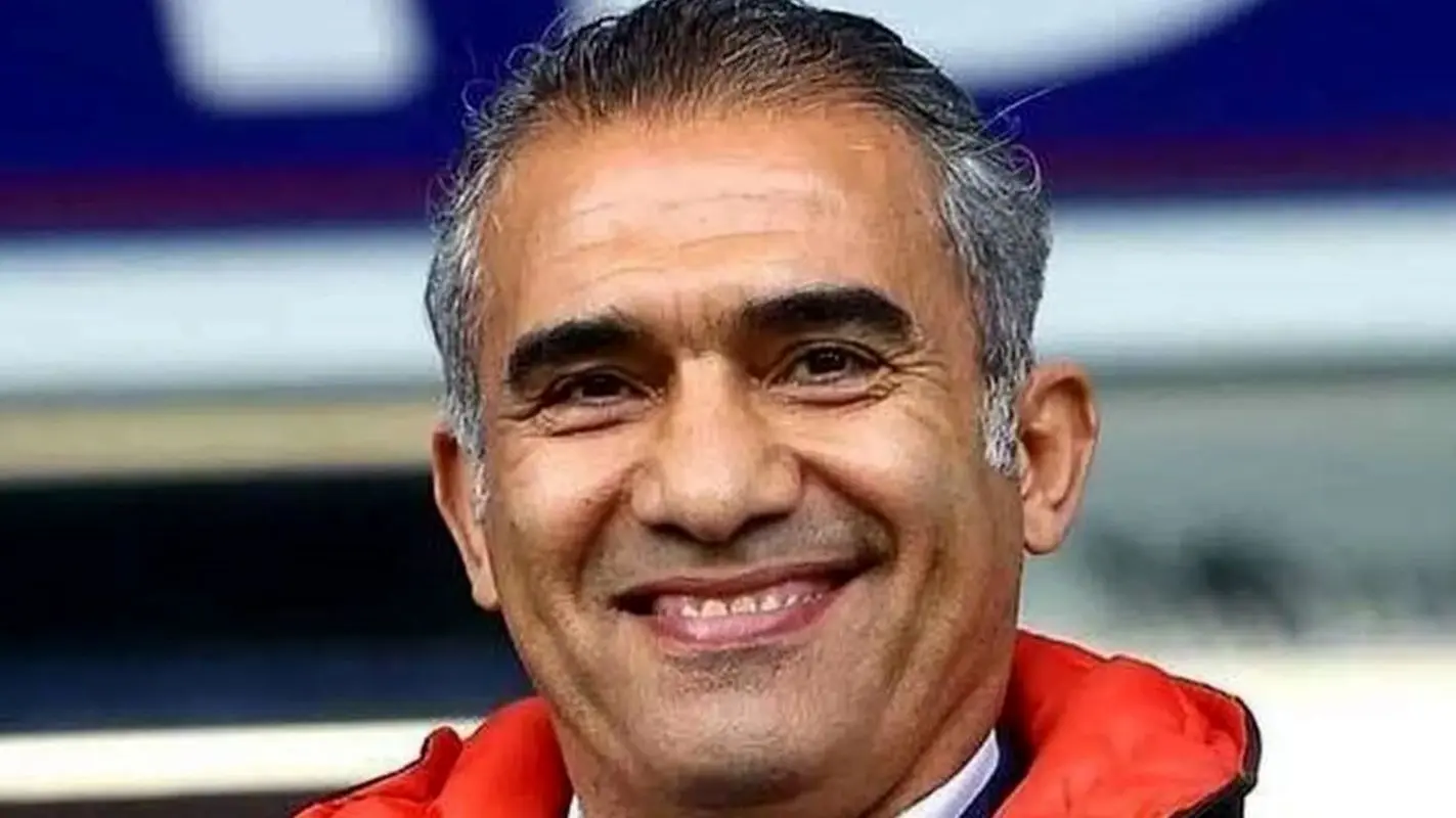 احمدرضا عابدزاده؛ چهره‌ای قوی با امضای خاص یک دروازه‌بان افسانه‌ای