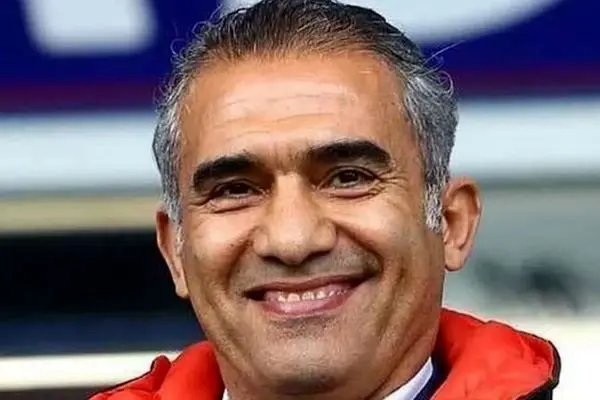 احمدرضا عابدزاده؛ چهره‌ای قوی با امضای خاص یک دروازه‌بان افسانه‌ای