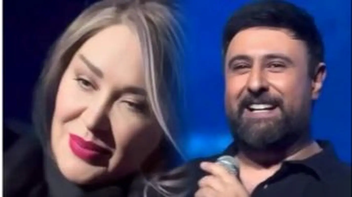 حرکت عاشقانه آقای خواننده روی صحنه؛ سنگ تمام محمد علیزاده برای همسرش + فیلم