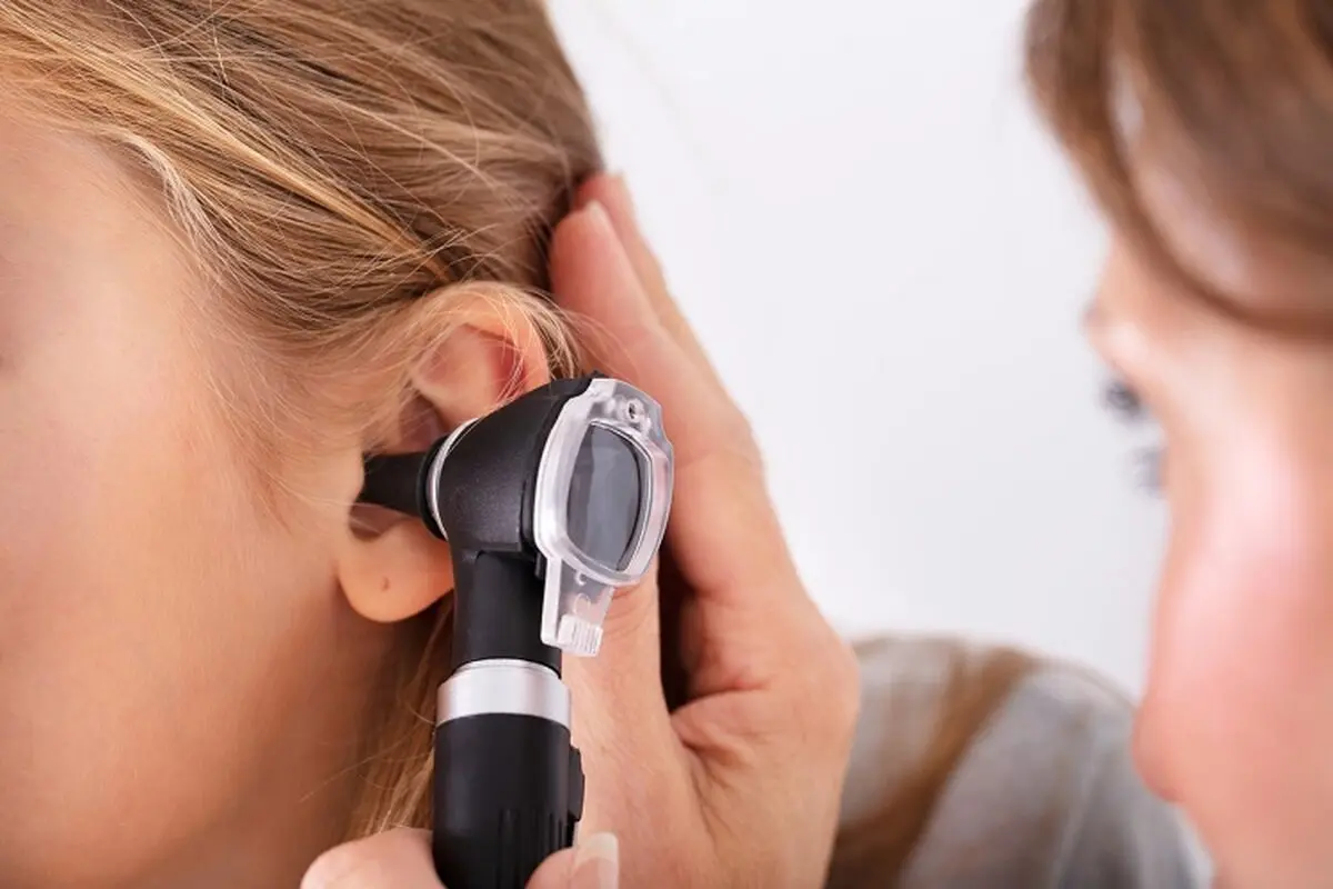 کلینیک گوش و حلق و بینی چه خدماتی ارائه می‌دهد؟