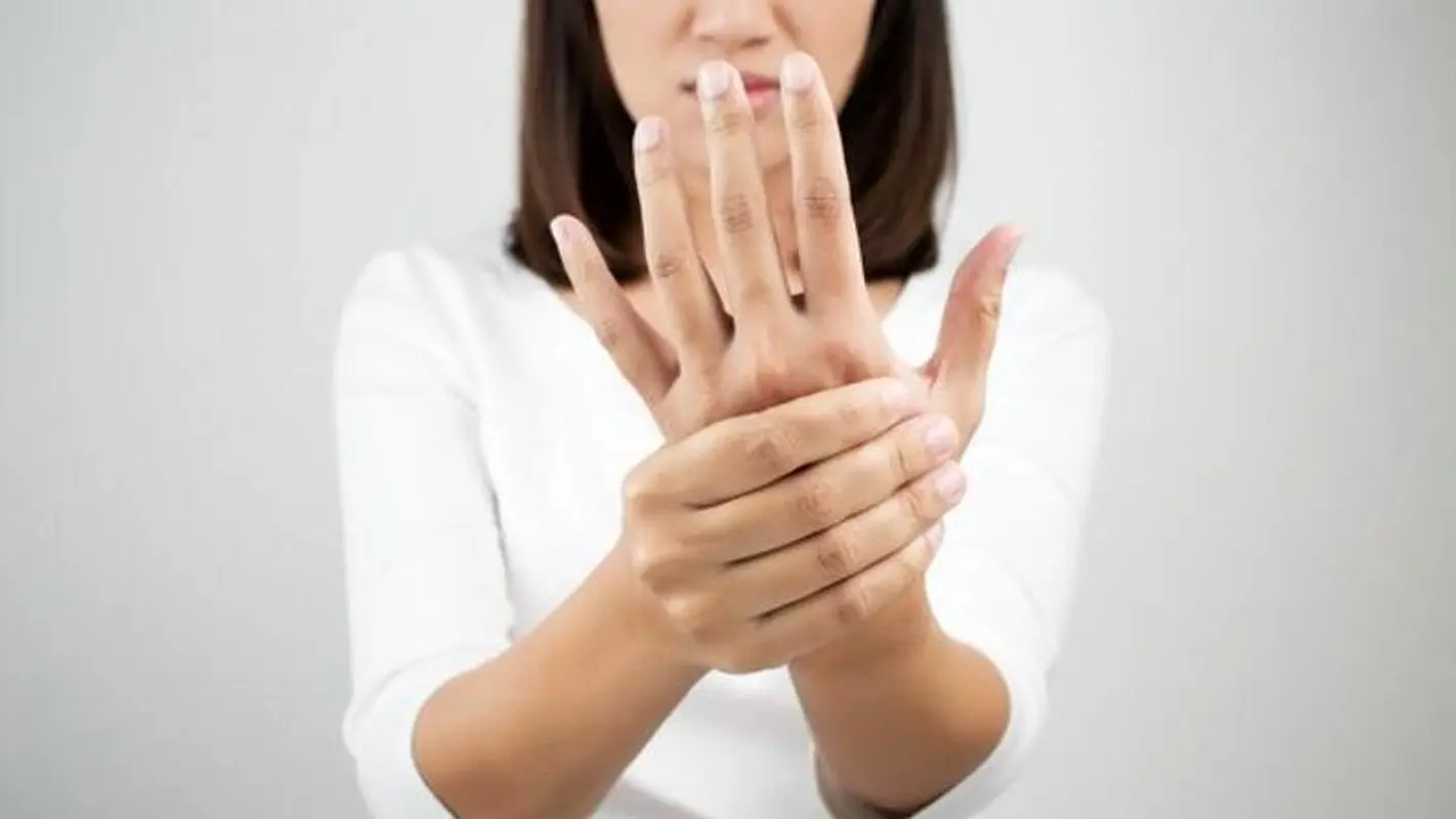 چرا دست ها در خواب بی حس می شوند؟