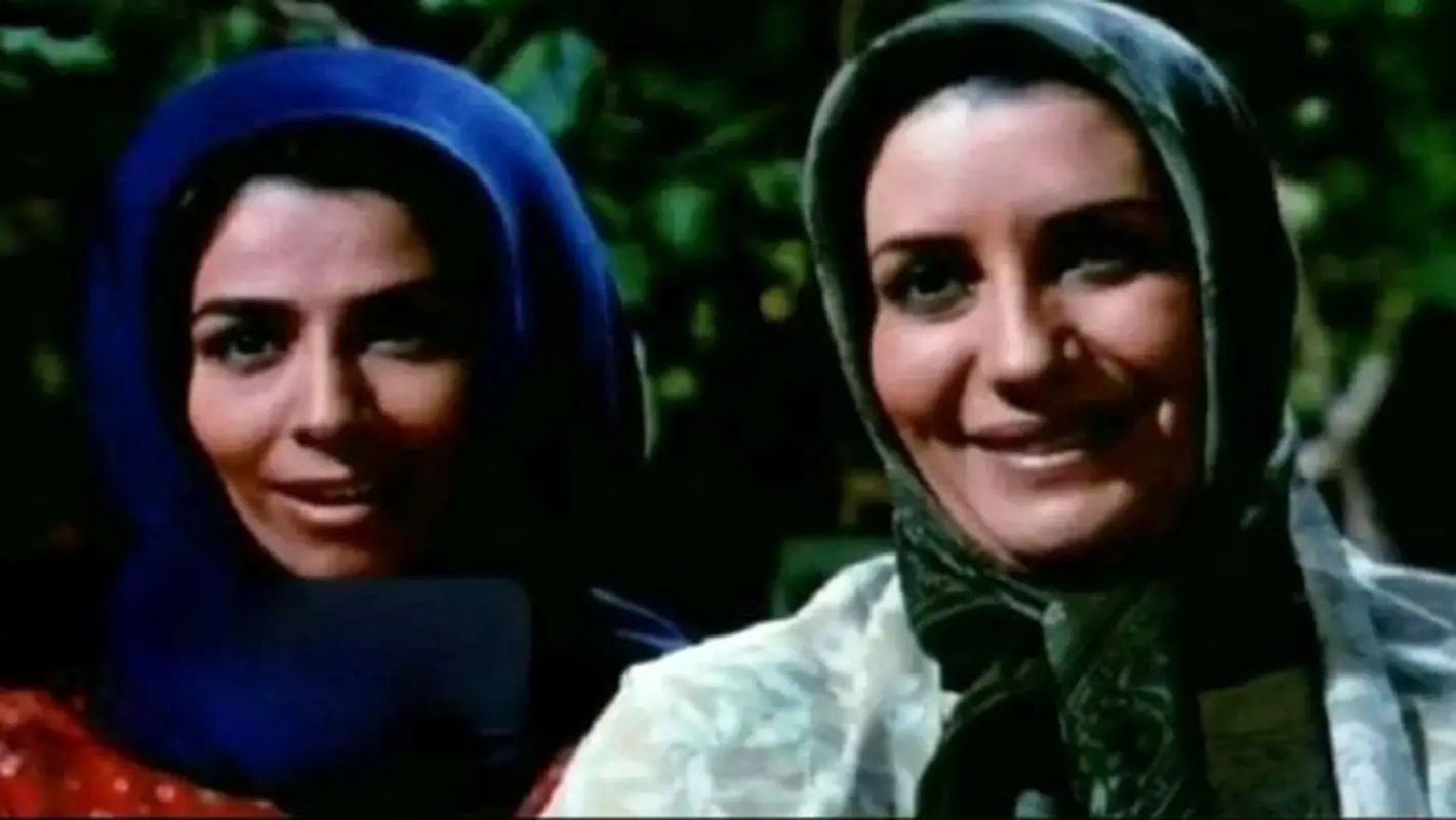 جشن تولد خانم بازیگر دلشکسته بدون زرق و برق!