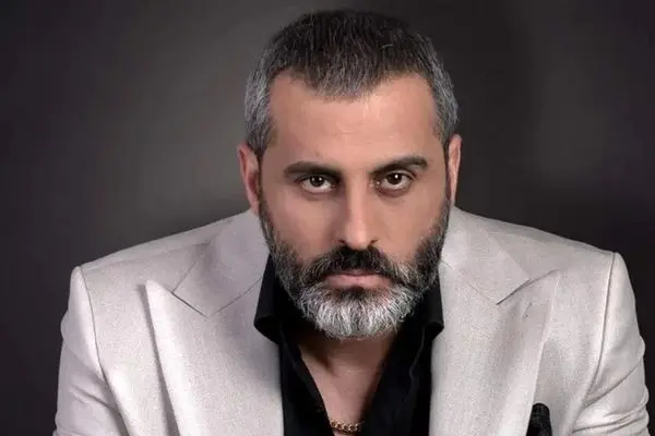 بریز و بپاش همسر علیرام نورایی برای ختم پدرش / صبا کولاک کرد !