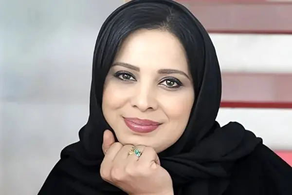 تیپ متفاوت و پر سروصدای روشنک عجمیان در شب تولدش!