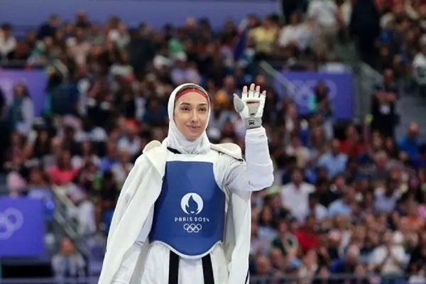 جنجال باورنکردنی مببنا نعمت زاده / این دختر باز چه آتشی سوزاند؟