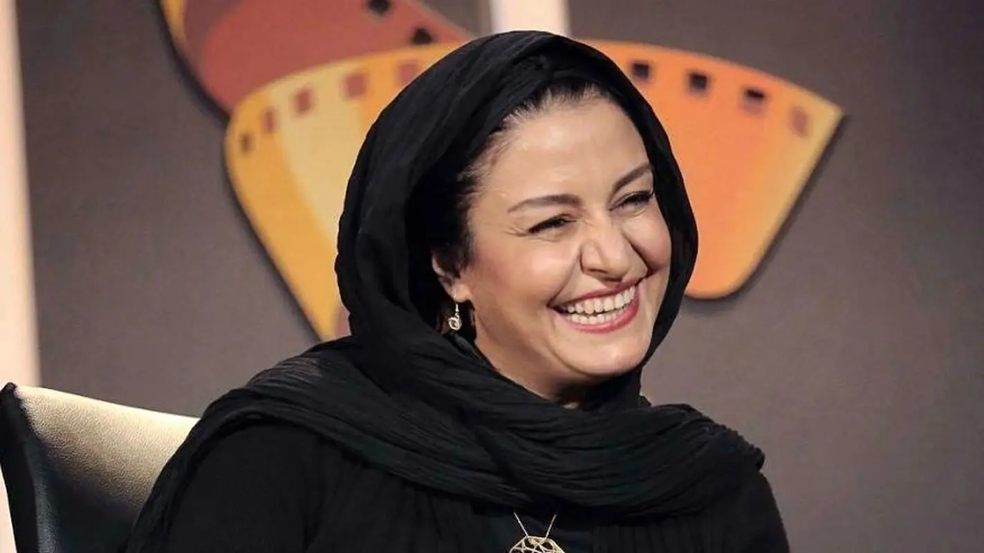 عکسی از لحظه دست ندادن مریلا زارعی با مرد سینماگر چینی/ خانم بازیگر همه را شوکه کرد !