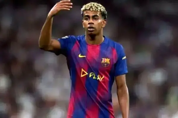 چه کسی منفورترین فوتبالیست در فضای مجازی شد؟